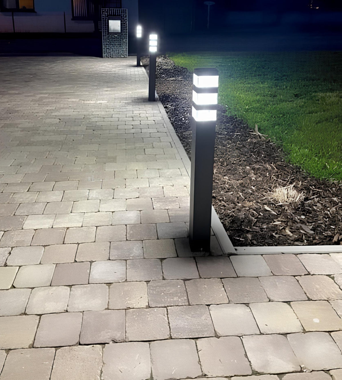 Baliza para exteriores LED Pyramide 1500 lúmenes blanco neutro - 48 LED