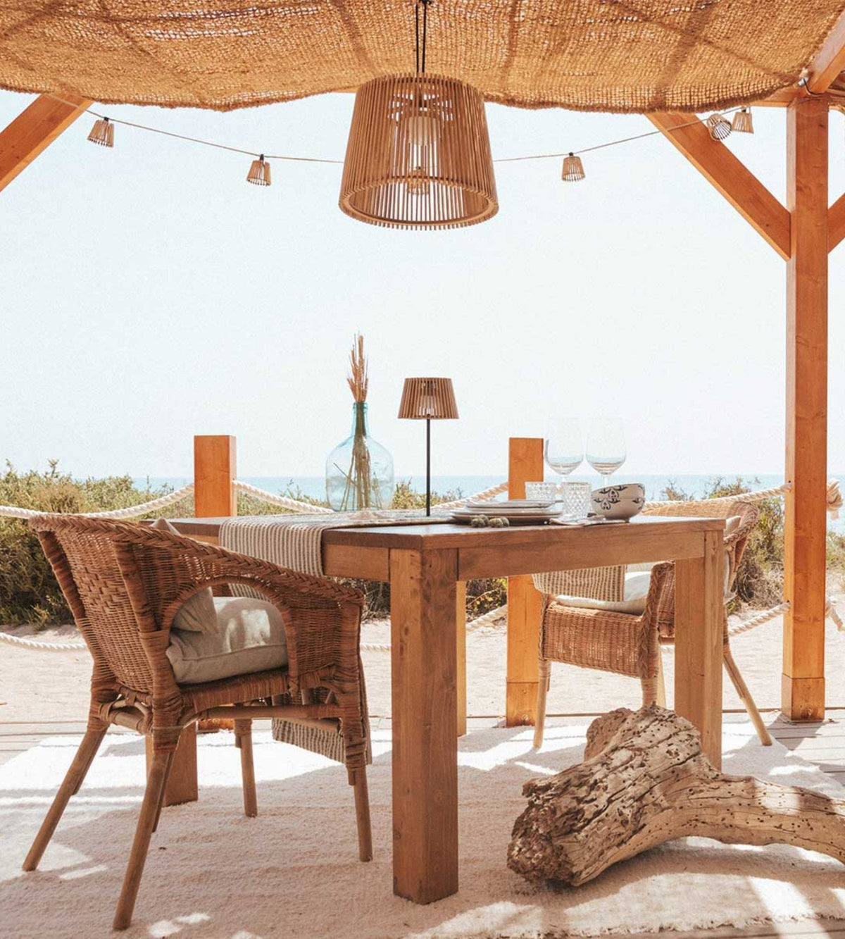 Lampe de table USB et solaire OKINAWA - Style bois asiatique - Blanc chaud - Lumihome