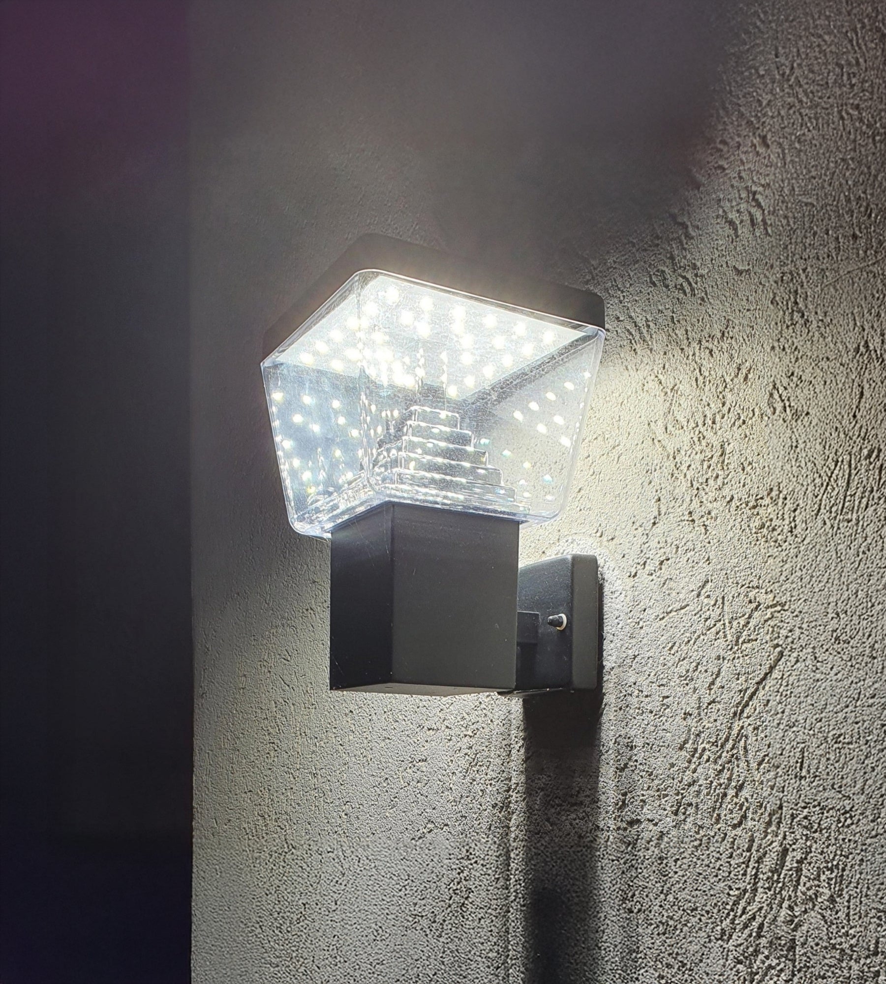 Applique murale extérieure LED LIBERTY, Noire