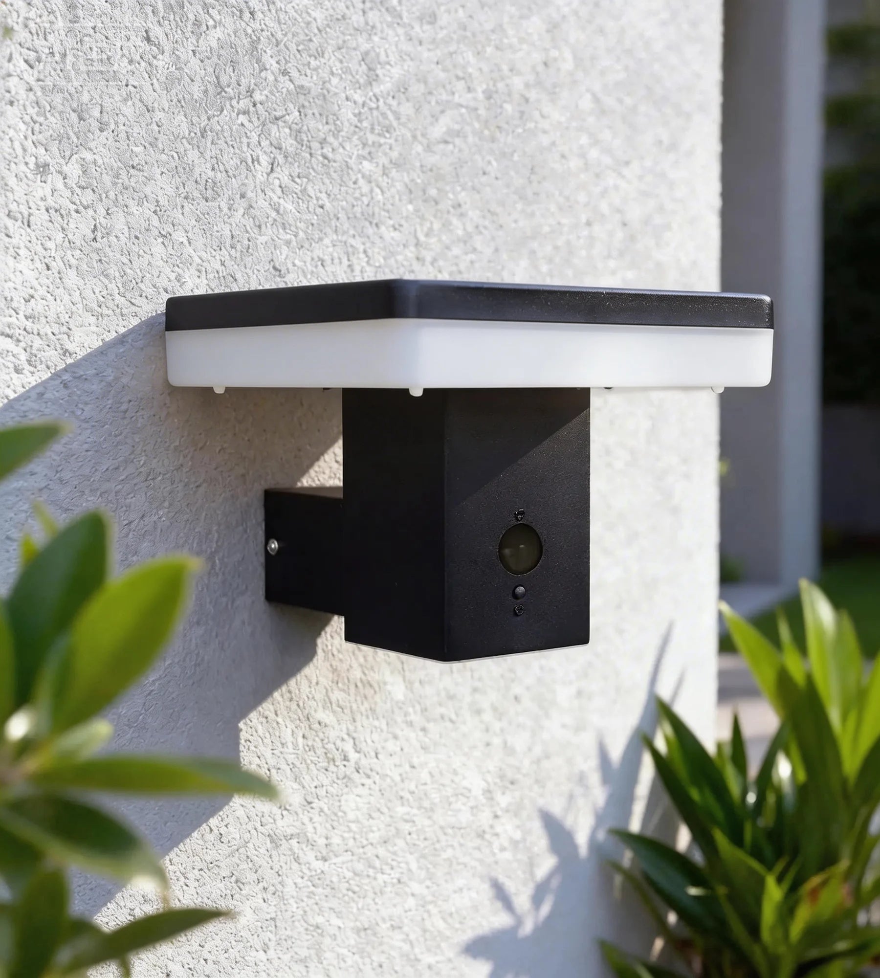 Applique murale extérieure LED solaire SUN–1000, avec détecteur - 3 modes d'éclairages 150 à 1500 lumens