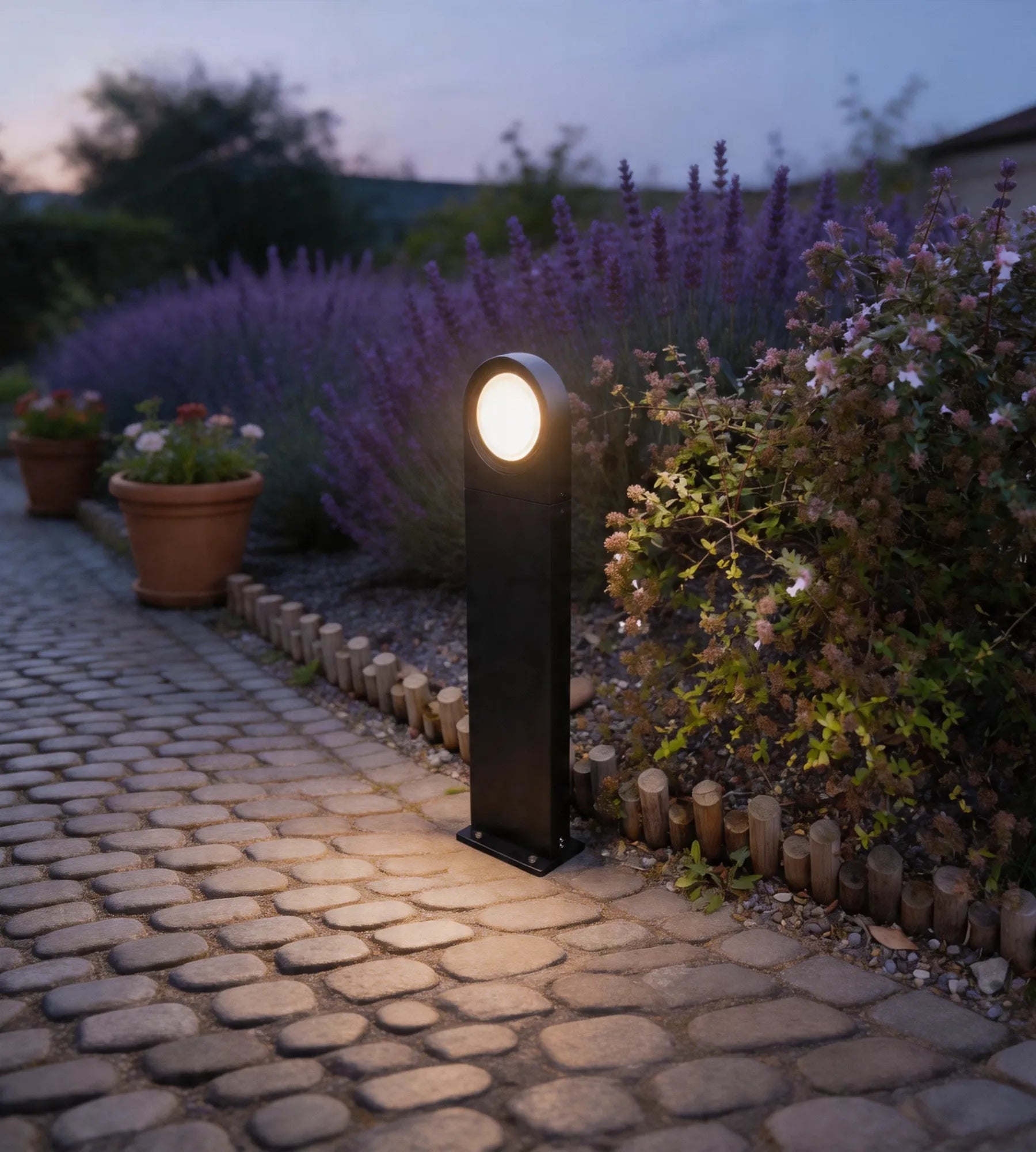 Borne Led EXPLORER - 230V - Hauteur 70 cm - Lumihome