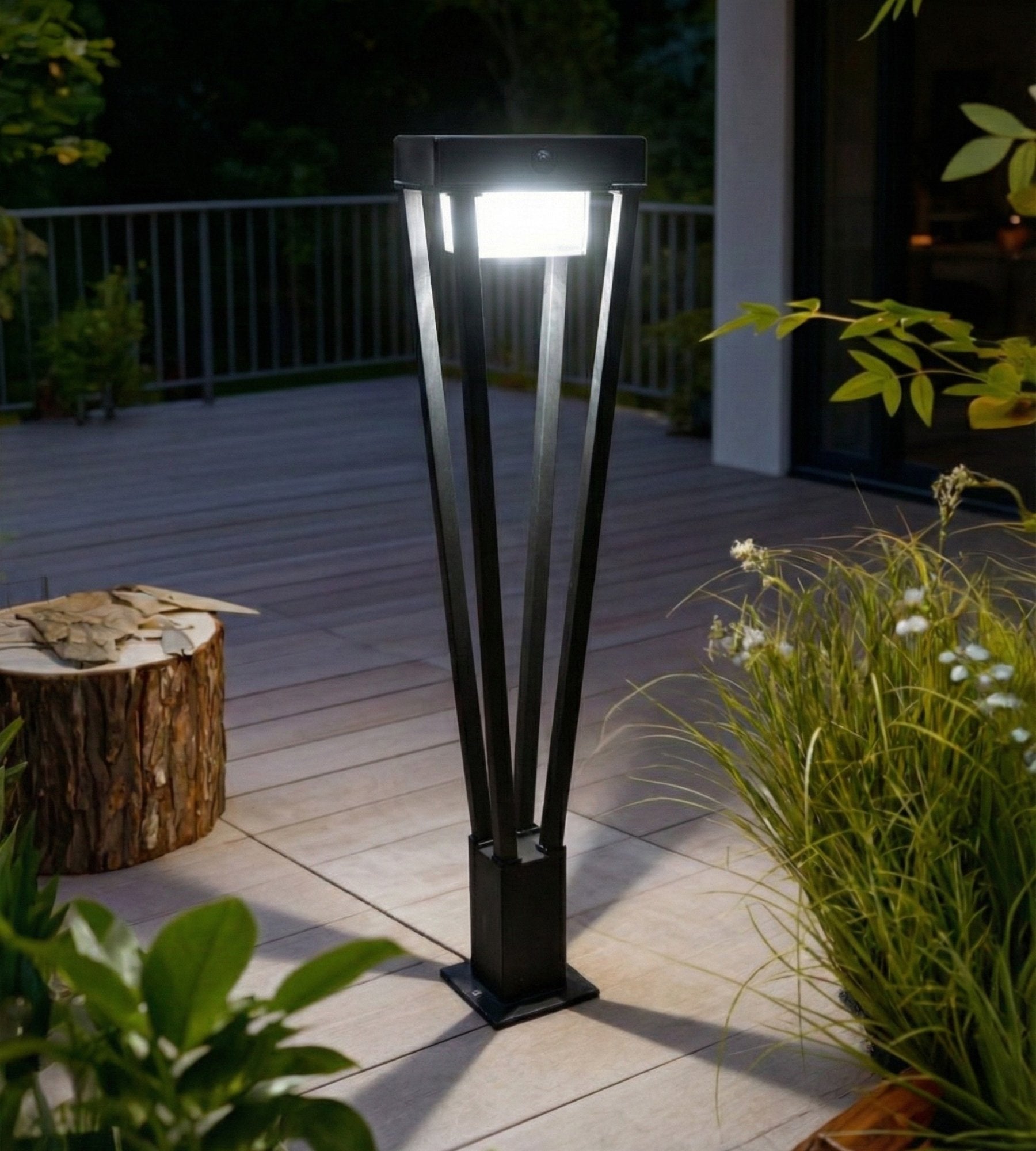 Borne Led solaire LUXOR - Détecteur de mouvements - 3 modes d'éclairages 75 à 600 lumens - Lumihome