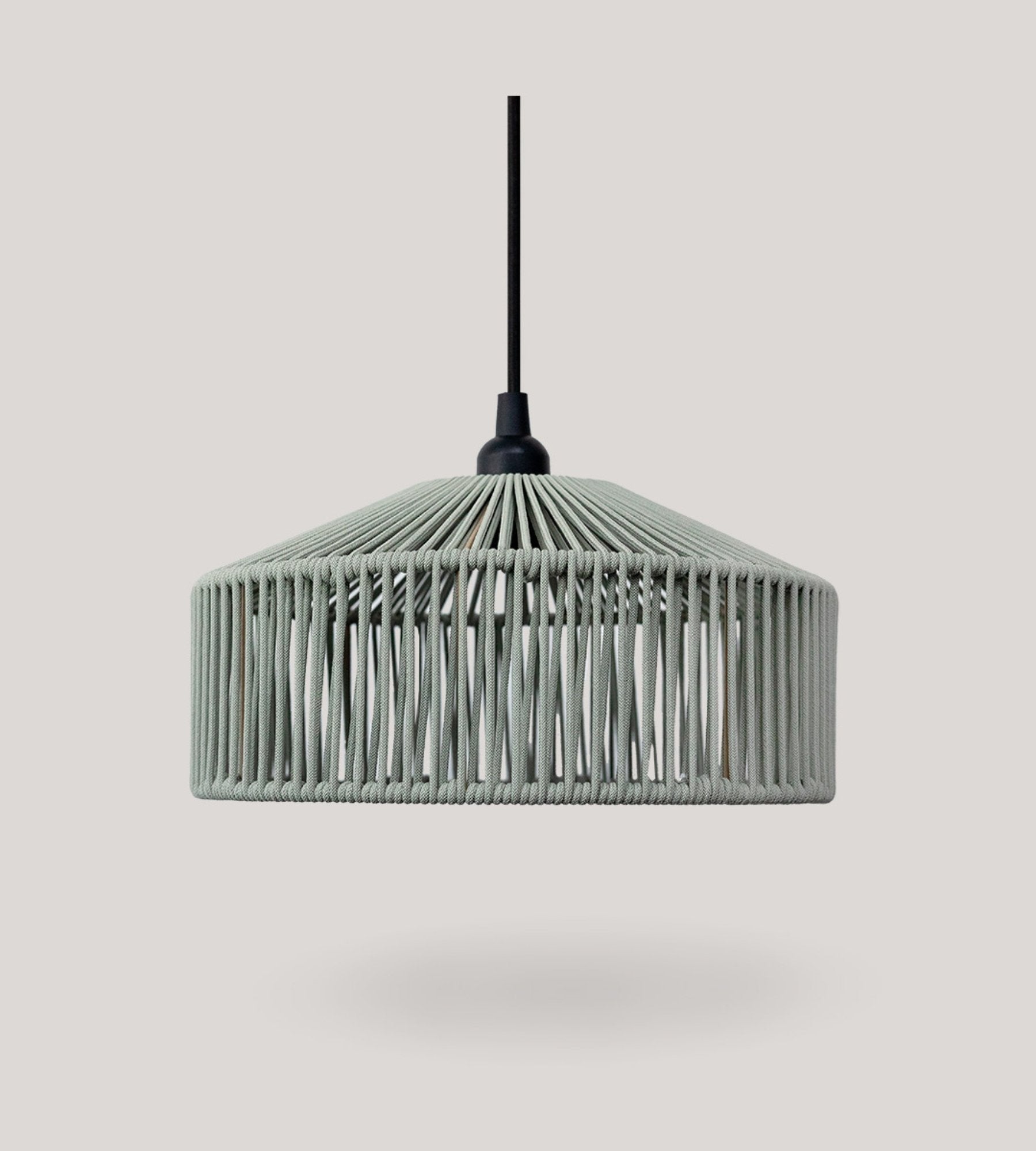 Lampe à suspendre CALABARDINA - Ampoule E27 non fournie - Câble de 5m - Lumihome