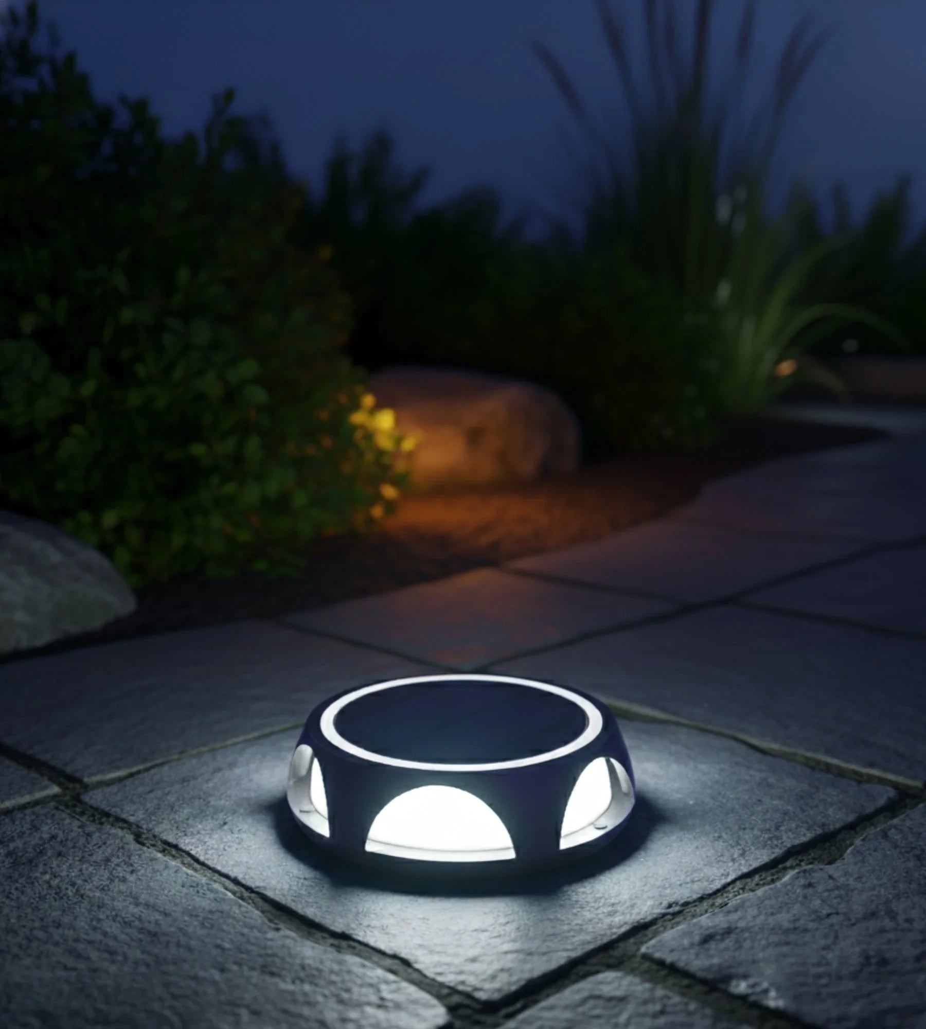 Pavé solaire LED rond - 3 modes de 50 à 200 lumens - Sol ou mural - Lumihome