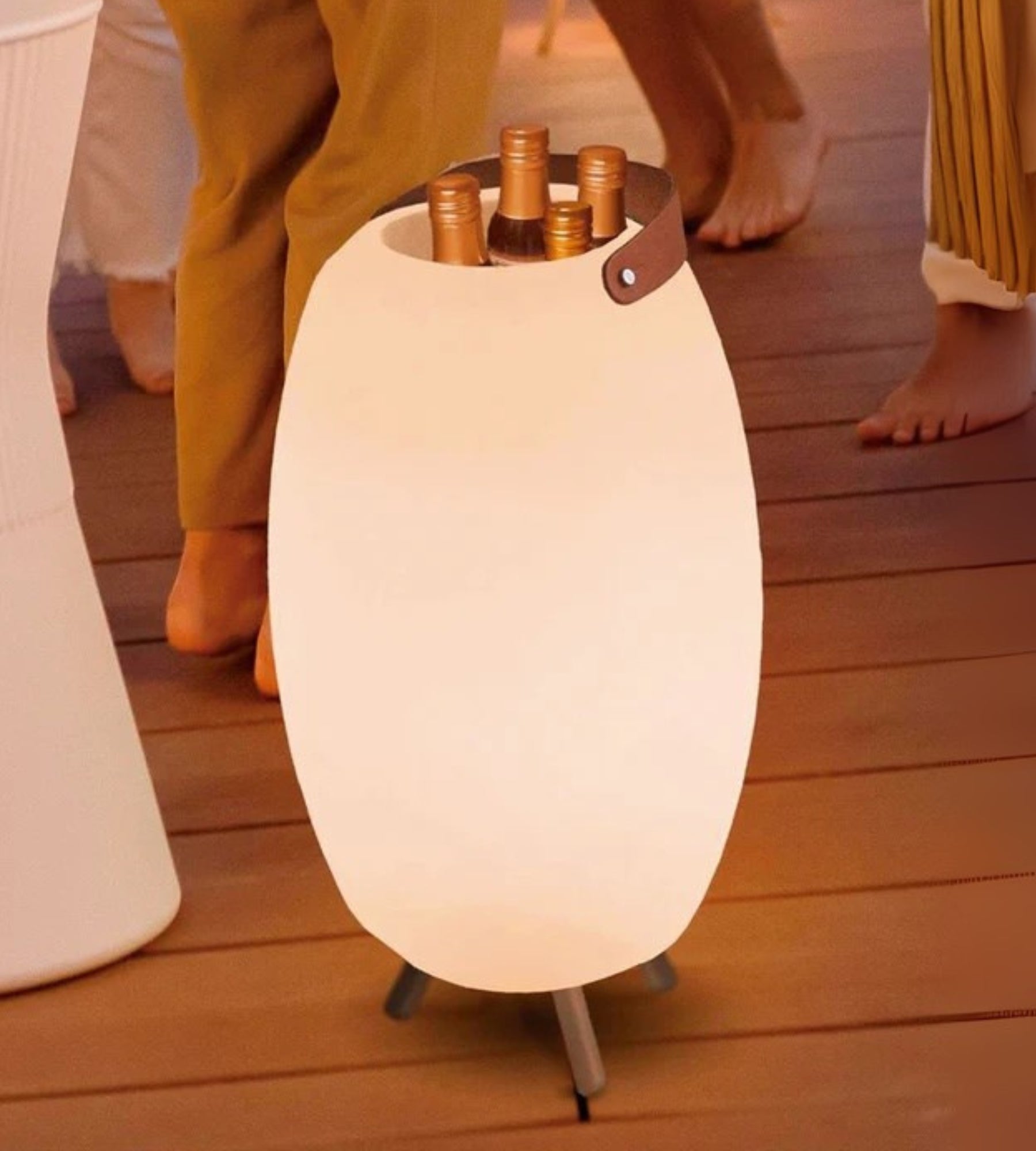 Sceau à bouteille lumineux APOLO - Hauts - parleurs intégrés - Éclairage blanc et multicouleur réglable - Lumihome